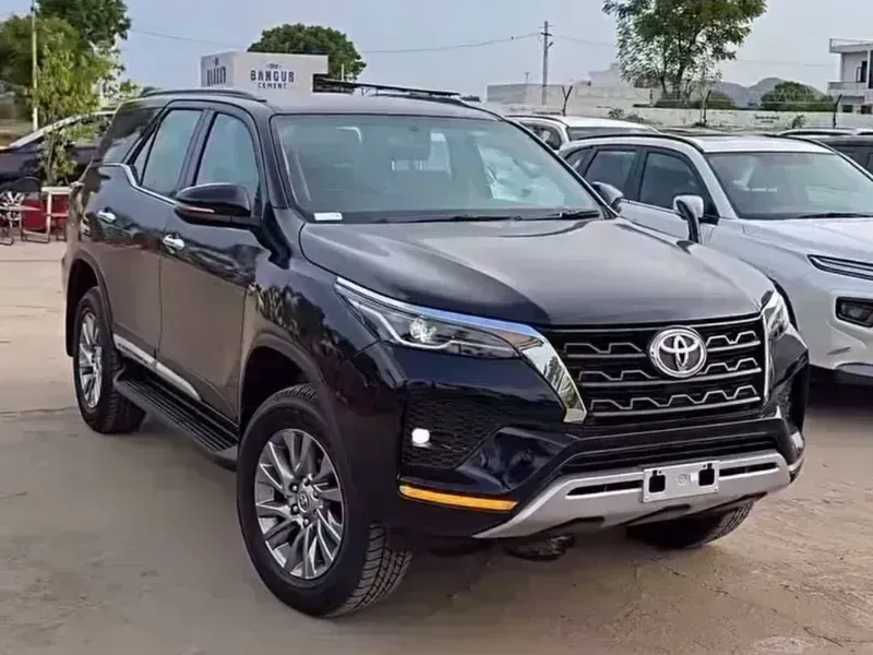 Toyota Fortuner Sigma4