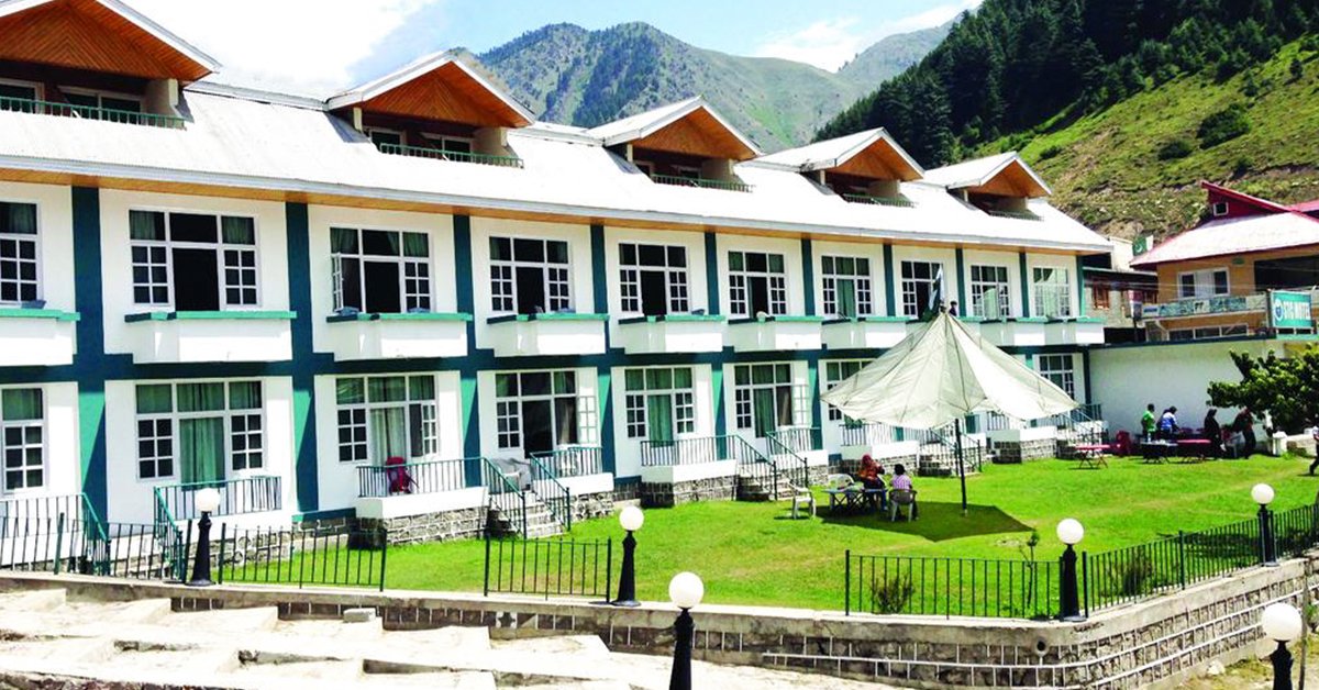 Pine Top Hotel