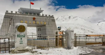 5 Days Hunza Honeymoon Tour by Air